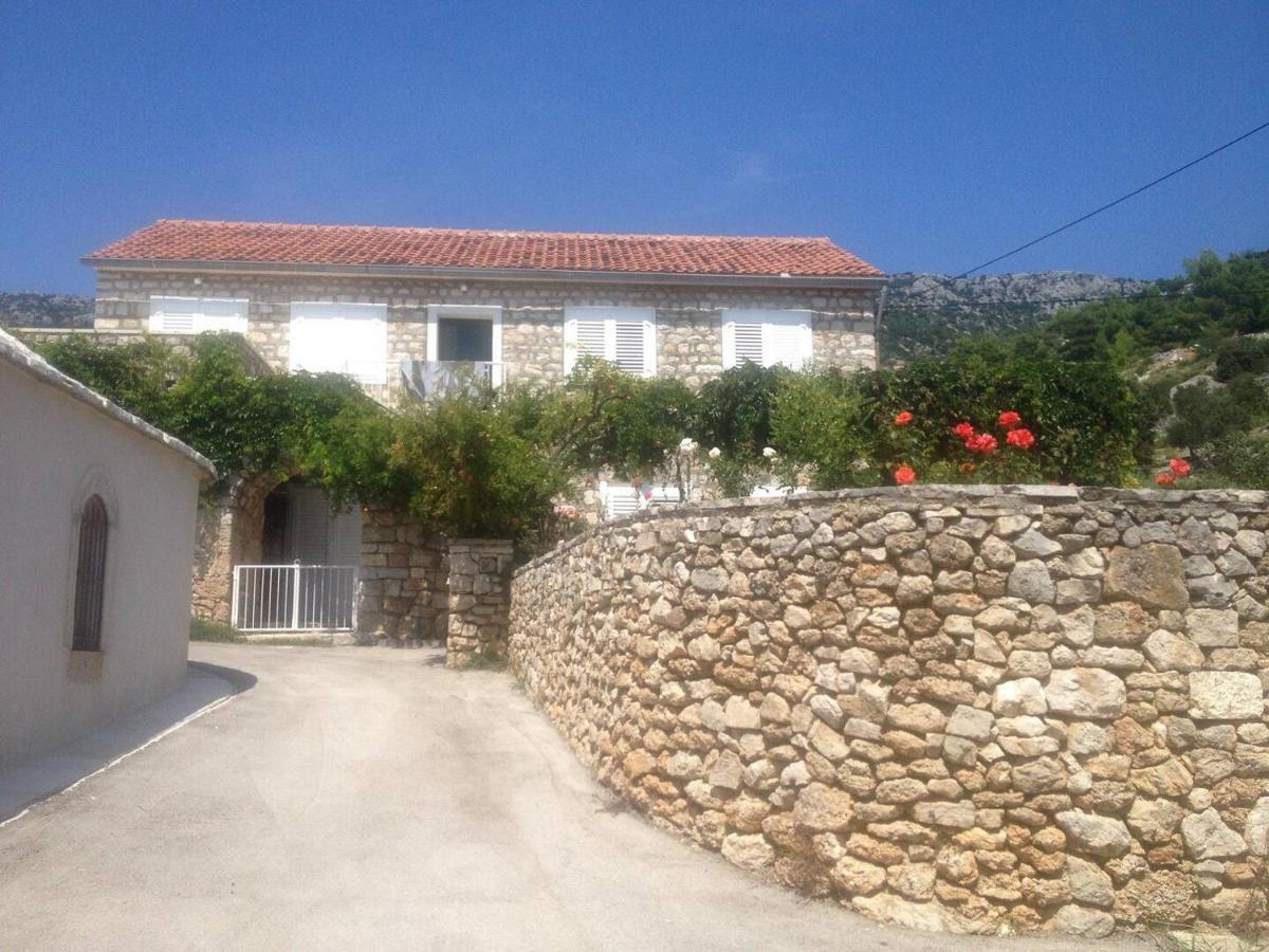 Apartments Adriana Μπολ Εξωτερικό φωτογραφία