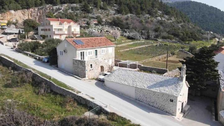Apartments Adriana Μπολ Εξωτερικό φωτογραφία