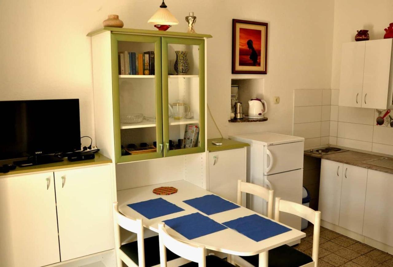 Apartments Adriana Μπολ Εξωτερικό φωτογραφία