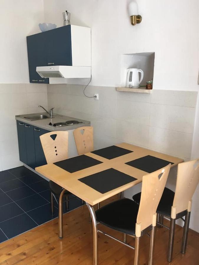 Apartments Adriana Μπολ Εξωτερικό φωτογραφία