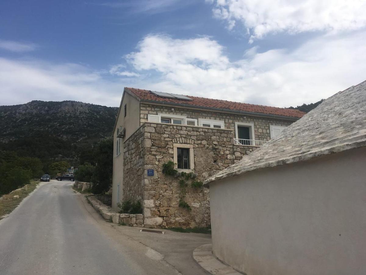 Apartments Adriana Μπολ Εξωτερικό φωτογραφία
