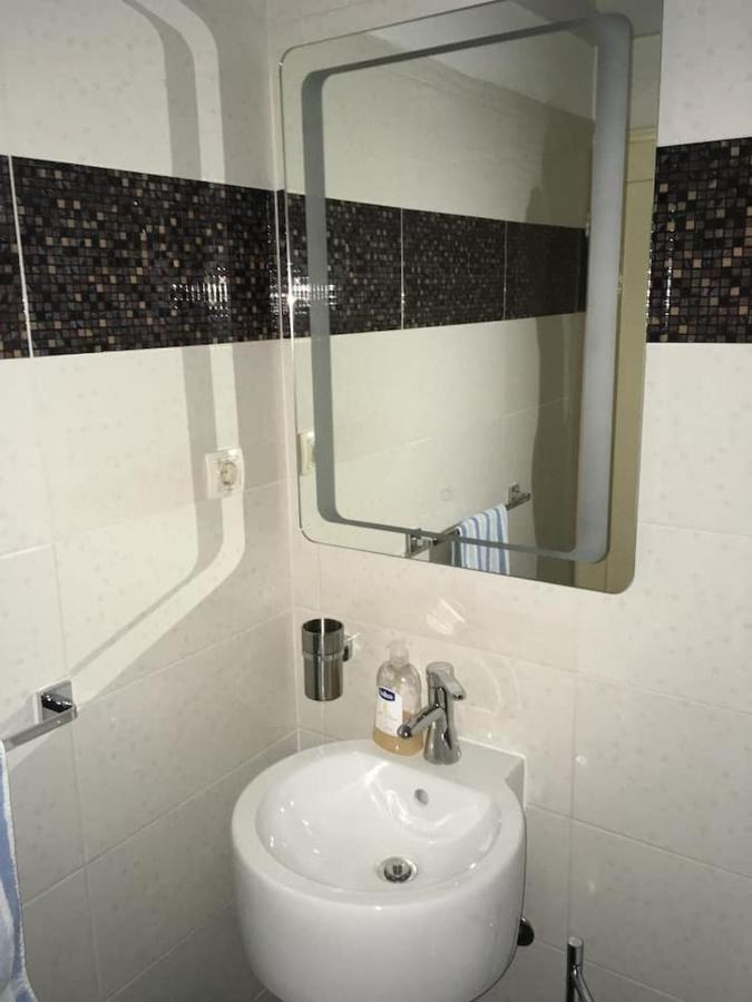 Apartments Adriana Μπολ Εξωτερικό φωτογραφία